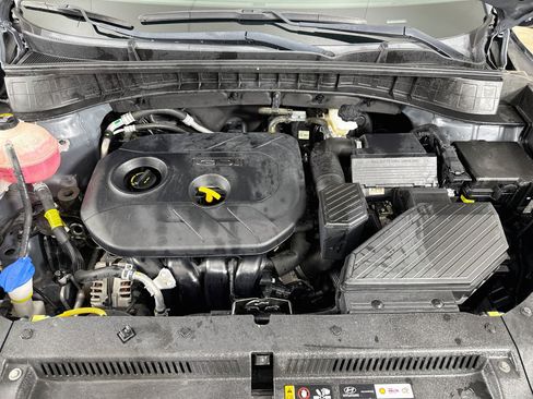 Used 2021 Hyundai Tucson Value FWD image 30