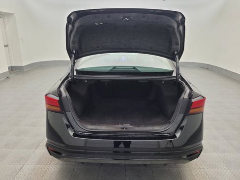 Used 2024 Nissan Altima 2.5 SV image 29