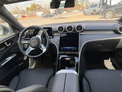 Used 2025 Mercedes-Benz C 300 Sedan image 8