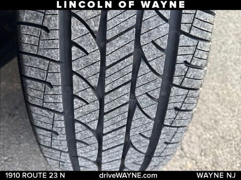 Certified 2022 Lincoln Nautilus Reserve image 27