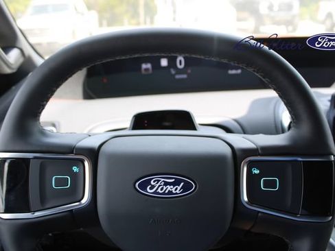 New 2027 Ford Expedition Tremor w/ Driver's Package AWD/4WD image 17