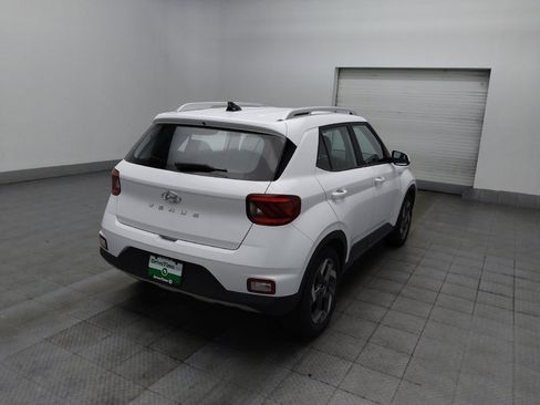 Used 2021 Hyundai Venue SEL FWD image 9