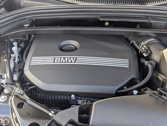 Used 2026 BMW X1 xDrive28i AWD/4WD image 16