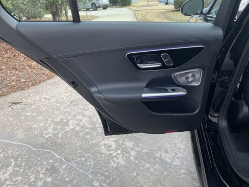 Certified 2024 Mercedes-Benz C 300 4MATIC Sedan image 38