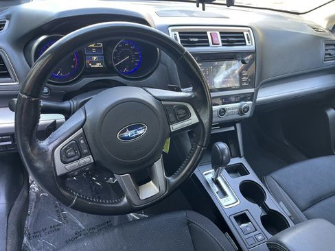Used 2016 Subaru Legacy 2.5i Premium AWD/4WD image 9
