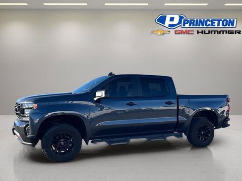 Used 2020 Chevrolet Silverado 1500 LT Trail Boss image 4