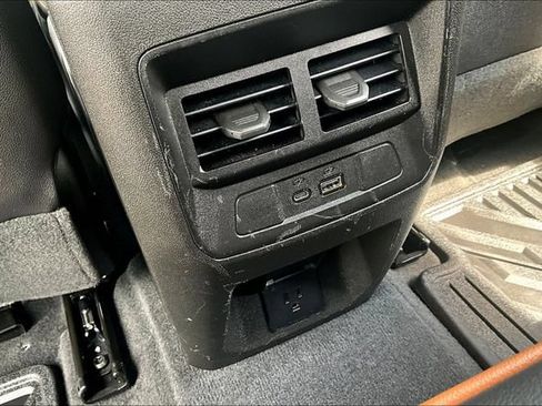 Used 2023 GMC Canyon AT4 w/ AT4 Premium Package AWD/4WD image 17