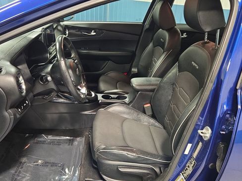 Used 2020 Kia Forte GT-Line image 13