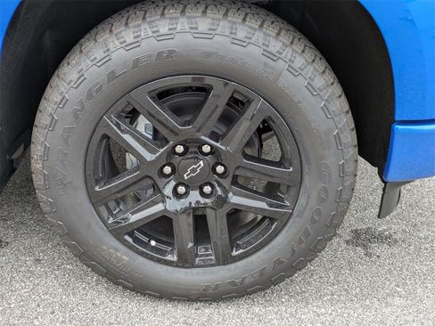 New 2025 Chevrolet Silverado 1500 Custom w/ Turbomax Blackout Package image 10