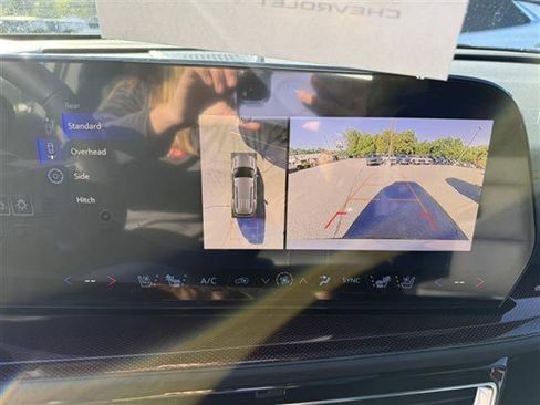 New 2026 Chevrolet Traverse RS w/ LPO, Floor Liner Package image 21