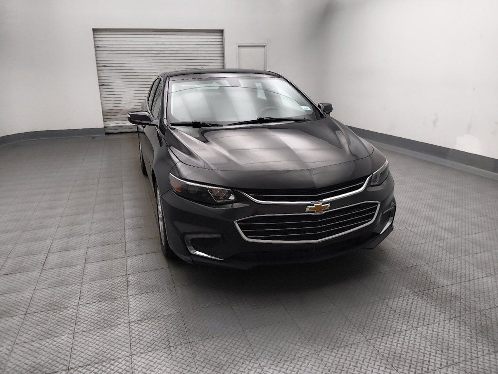 Used 2018 Chevrolet Malibu LT FWD image 14