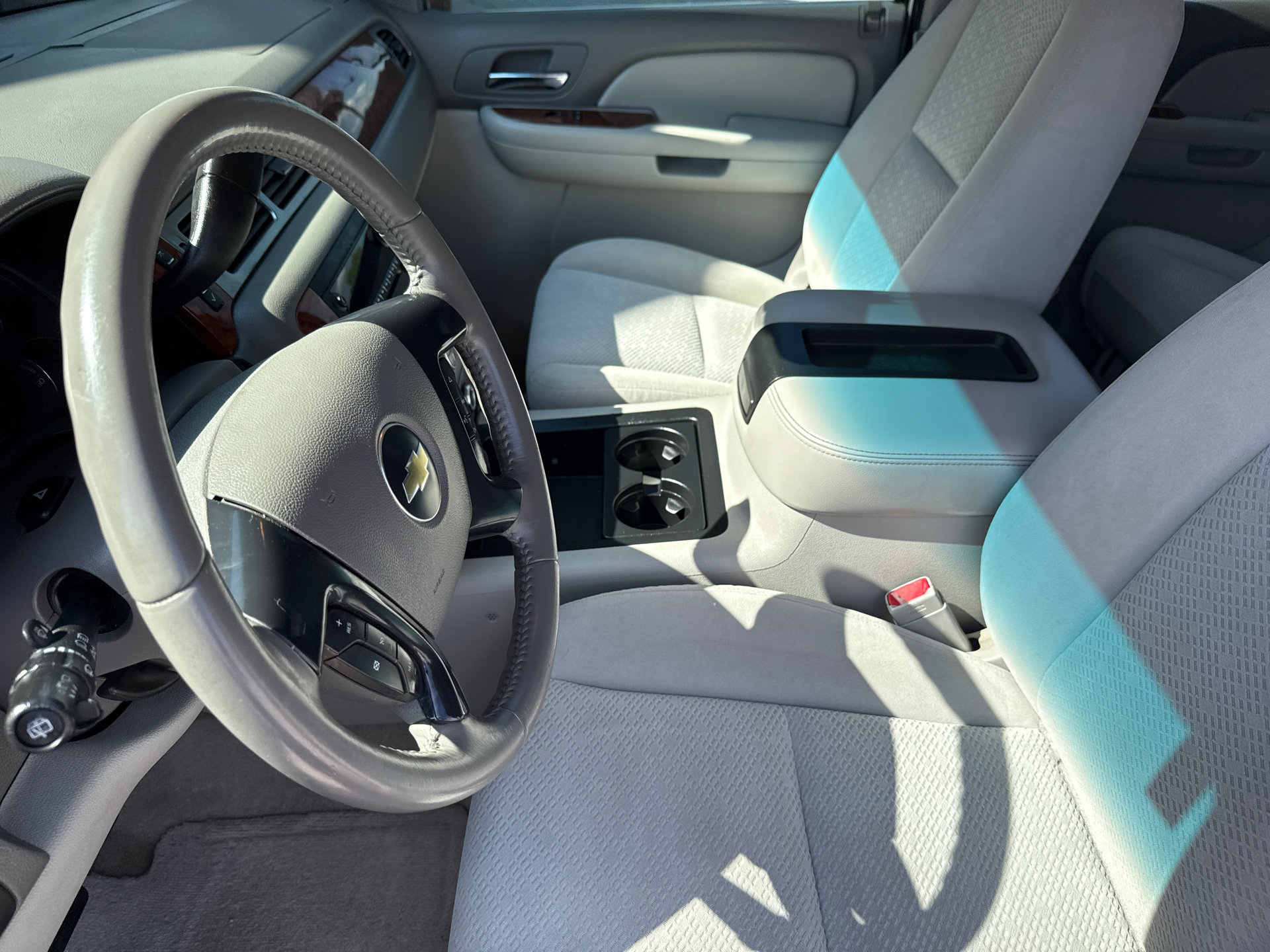 Used 2007 Chevrolet Suburban LT w/ 1LT Special Edition RWD image 20