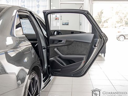 Used 2019 Audi S4 Premium Plus w/ Premium Plus Package AWD/4WD image 42