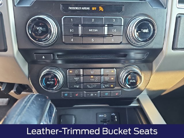 Used 2015 Ford F150 Lariat w/ Equipment Group 502A Luxury RWD image 28