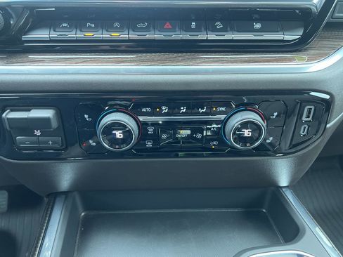 New 2025 Chevrolet Silverado 1500 LT Trail Boss w/ Dark Appearance Package image 27