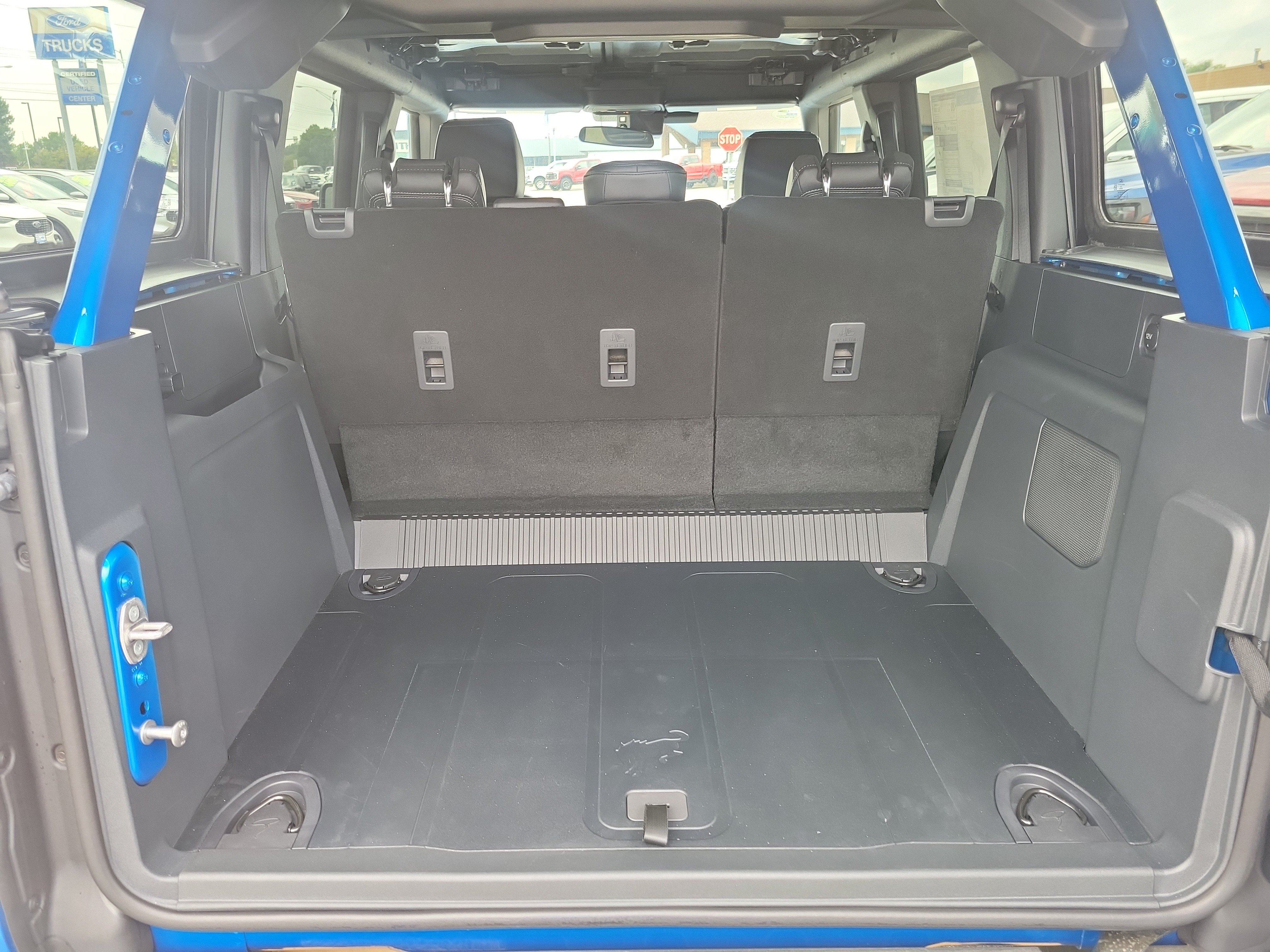 Used 2025 Ford Bronco Big Bend AWD/4WD image 9