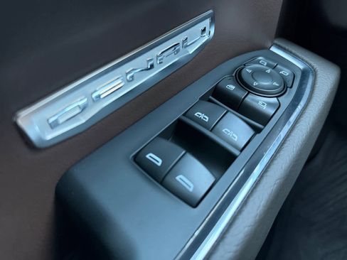 Used 2023 GMC Sierra 1500 Denali w/ Denali Reserve Package image 27