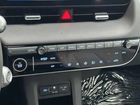 New 2026 Hyundai Ioniq 5 Limited image 19
