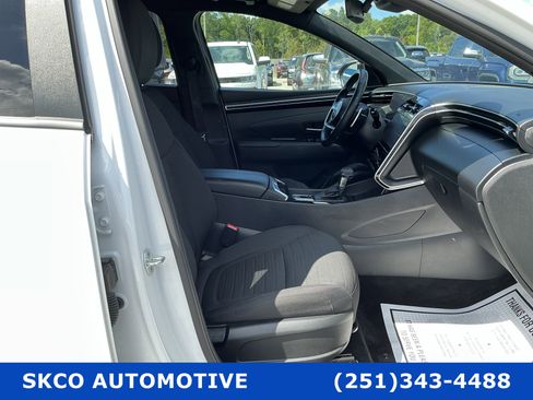 Used 2023 Hyundai Santa Cruz SEL Premium image 13