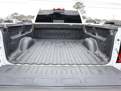 Used 2016 GMC Sierra 2500 Denali w/ Duramax Plus Package image 9