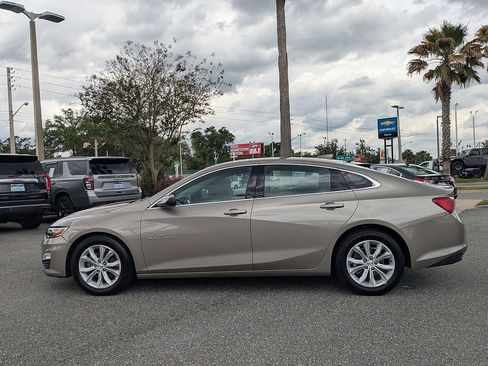 Used 2025 Chevrolet Malibu LT FWD image 6