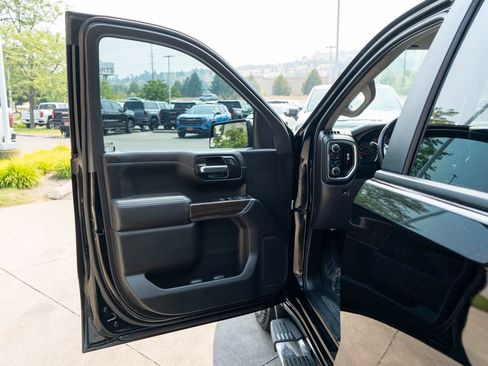 Used 2020 Chevrolet Silverado 1500 LT w/ All-Star Edition AWD/4WD image 15