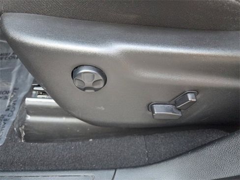 Used 2024 Dodge Durango GT image 4