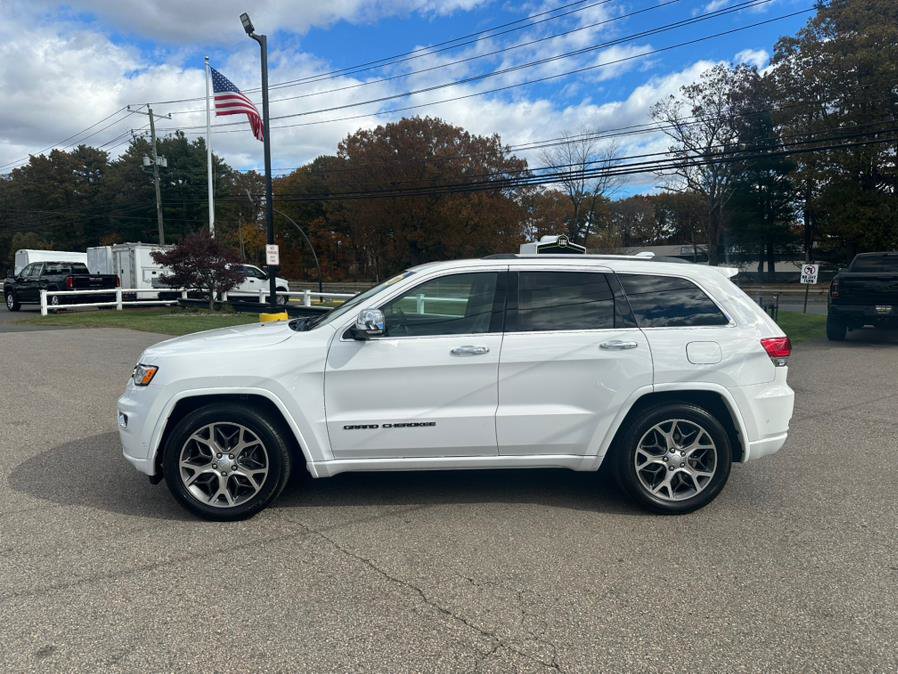 Used 2020 Jeep Grand Cherokee Overland AWD/4WD image 4
