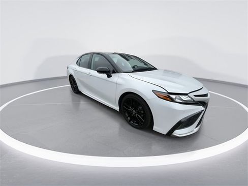 Used 2023 Toyota Camry XSE image 2