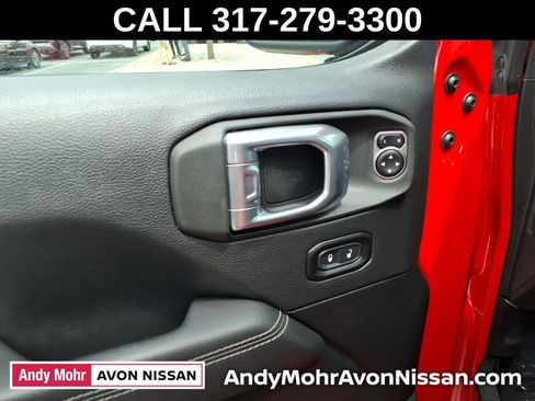 Used 2021 Jeep Wrangler Unlimited Sahara w/ Uconnect 4C Nav & Sound Group AWD/4WD image 13