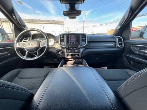 Used 2020 RAM 1500 Big Horn AWD/4WD image 25