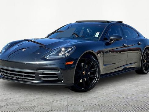 Used 2018 Porsche Panamera 4 AWD/4WD image 3