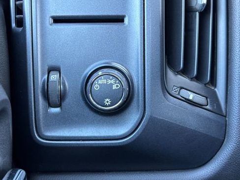 Used 2015 GMC Sierra 1500 2WD Regular Cab image 38