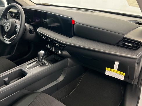 New 2026 Nissan Kicks S FWD image 23
