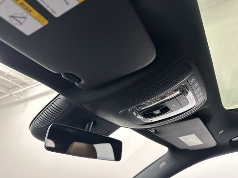 Used 2026 Mercedes-Benz GLA 250 4MATIC image 32