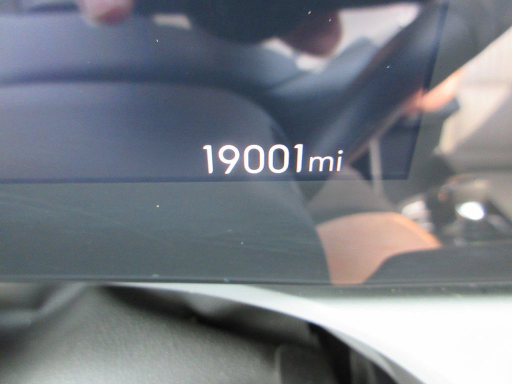 Certified 2024 Buick Envista Avenir FWD image 31