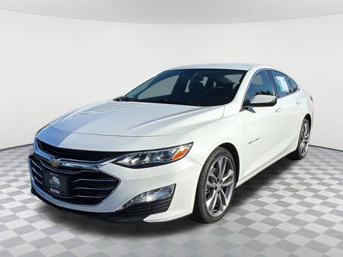 Used 2024 Chevrolet Malibu LT FWD image 1