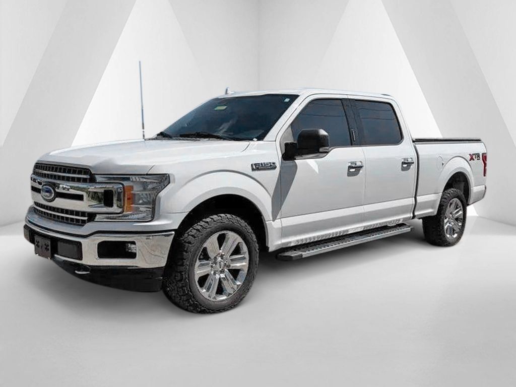 Used 2018 Ford F150 XLT w/ Equipment Group 302A Luxury AWD/4WD image 3