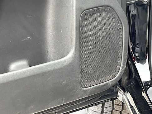 Used 2018 Chevrolet Silverado 1500 LT w/ All Star Edition AWD/4WD image 18