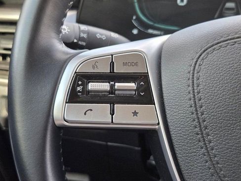 Used 2025 Kia Telluride S image 21