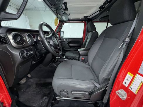 Used 2018 Jeep Wrangler Unlimited Sport S AWD/4WD image 12