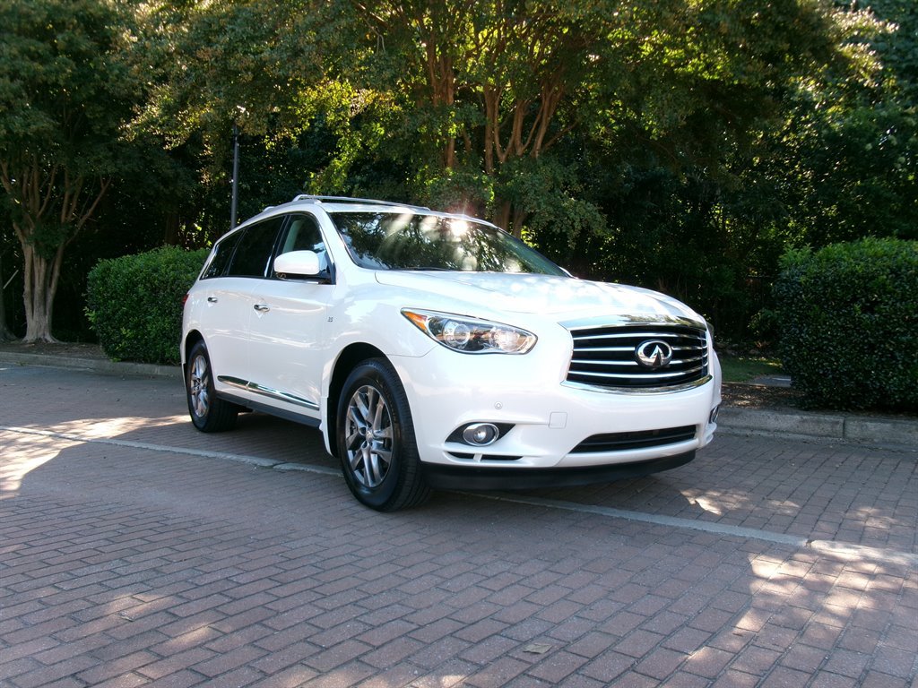Used 2014 INFINITI QX60 FWD w/ Premium Plus Package image 3