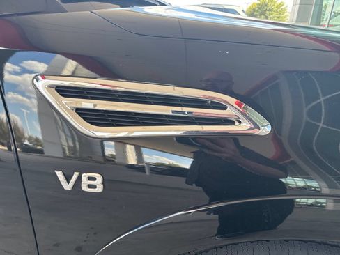 Used 2019 Nissan Armada Platinum w/ Interior Lighting Package AWD/4WD image 29