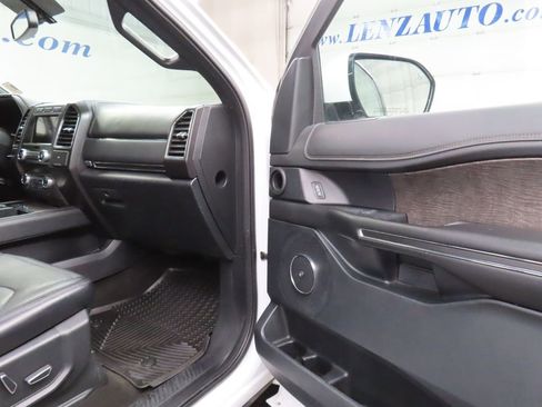 Used 2019 Ford Expedition Max Limited AWD/4WD image 29