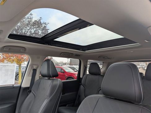 New 2026 INFINITI QX80 Luxe w/ Cargo Package image 14