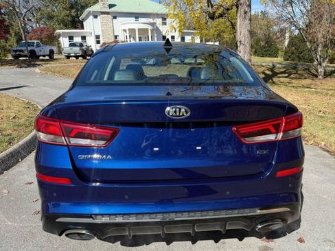Used 2020 Kia Optima Premium image 8