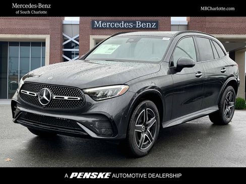 Certified 2025 Mercedes-Benz GLC 300 4MATIC image 1