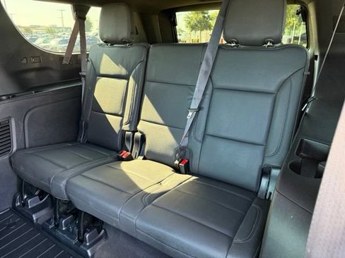 Used 2023 Chevrolet Suburban Z71 w/ Max Trailering Package AWD/4WD image 24