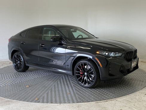 New 2026 BMW X6 M60i image 6