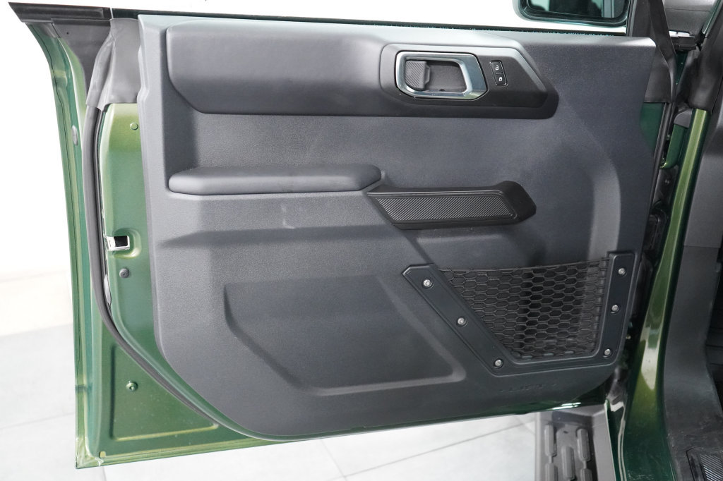 Used 2025 Ford Bronco Outer Banks AWD/4WD image 30